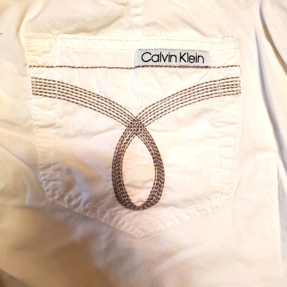 Calvin Klein Women's Capri White Jeans - Picture 7 of 9